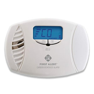 First Alert CO615 plug-in carbon monoxide alarm with battery backup